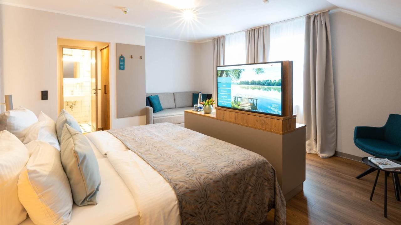 Sopherl Am See - Fruehstueck Auf Der Seeterrasse, Sehr Ruhig Und Wunderschoen Am See, 3 Minuten Nach Oberpfaffenhofen, Viele Radtouren, Restaurants & Cafes In Der Umgebung Weßling Екстериор снимка