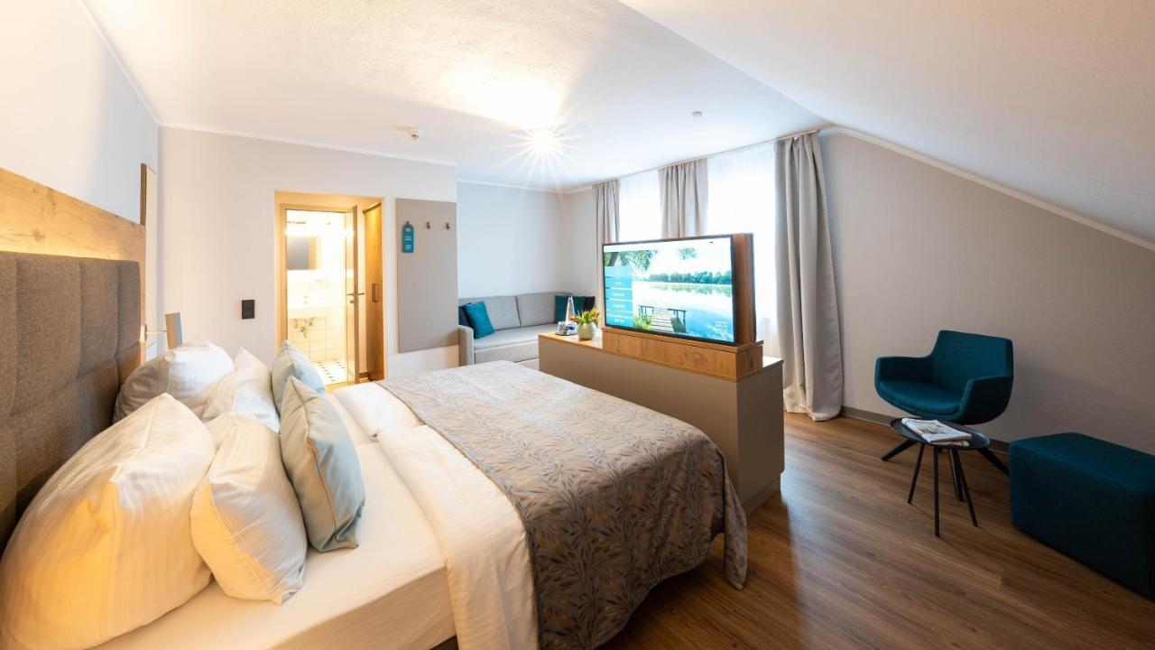 Sopherl Am See - Fruehstueck Auf Der Seeterrasse, Sehr Ruhig Und Wunderschoen Am See, 3 Minuten Nach Oberpfaffenhofen, Viele Radtouren, Restaurants & Cafes In Der Umgebung Weßling Екстериор снимка