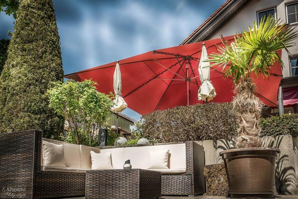 Sopherl Am See - Fruehstueck Auf Der Seeterrasse, Sehr Ruhig Und Wunderschoen Am See, 3 Minuten Nach Oberpfaffenhofen, Viele Radtouren, Restaurants & Cafes In Der Umgebung Weßling Екстериор снимка